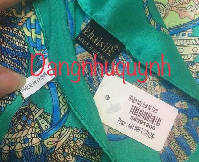 Vụ Khaisilk bán khăn “Made in China": Sẽ xử nghiêm, không có “vùng cấm” Vụ Khaisilk bán khăn “Made in China": Sẽ xử nghiêm, không có “vùng cấm”