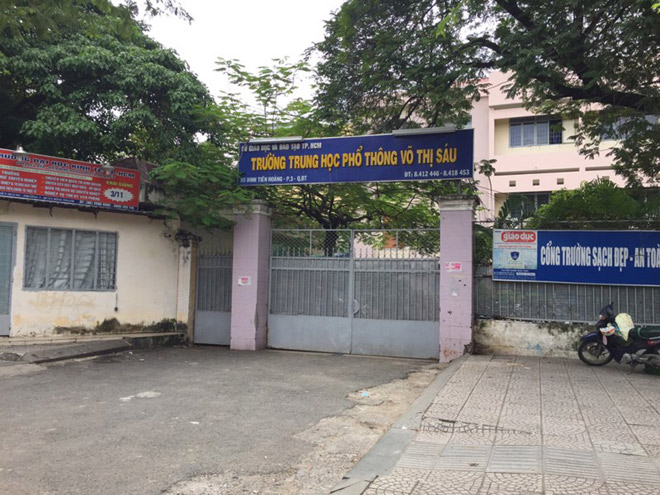 Nhà trường nói gì vụ học sinh bị CSCĐ lên gối? - 1