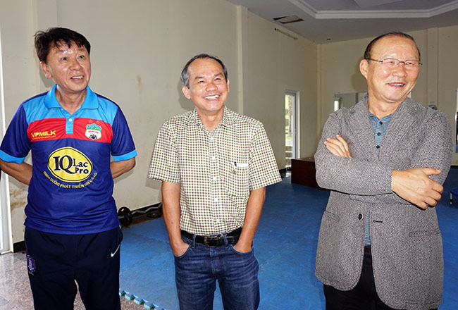 Công Phượng và quan hệ với bạn gái: HLV Park Hang Seo cảnh báo Công Phượng và quan hệ với bạn gái: HLV Park Hang Seo cảnh báo