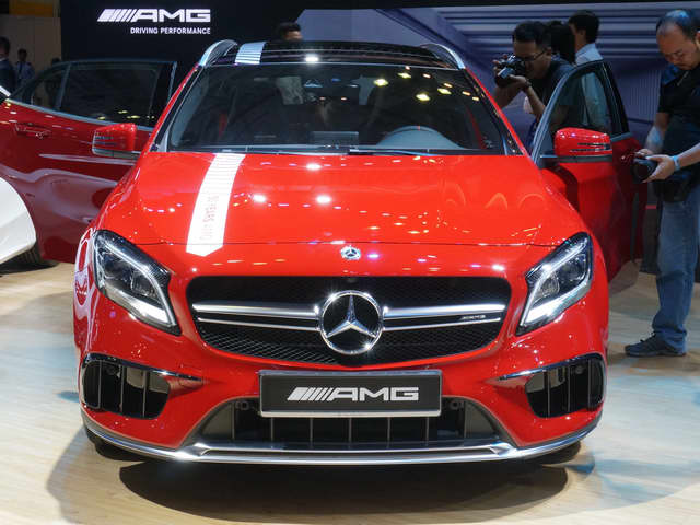 Mercedes-AMG GLA45 giá 2,4 tỷ đồng ở Việt Nam Mercedes-AMG GLA45 giá 2,4 tỷ đồng ở Việt Nam