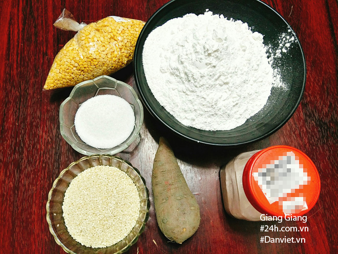 Mùa thu sao có thể thiếu bánh rán lúc lắc tròn xinh, nóng hổi vừa thổi vừa ăn - 2