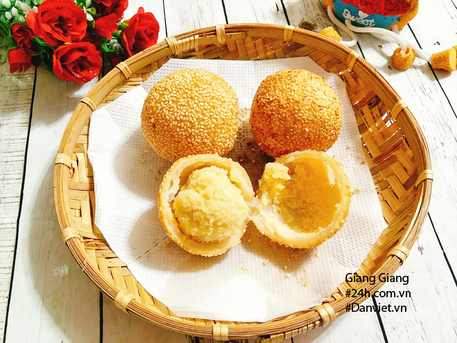 Mùa thu sao có thể thiếu bánh rán lúc lắc tròn xinh, nóng hổi vừa thổi vừa ăn - 14
