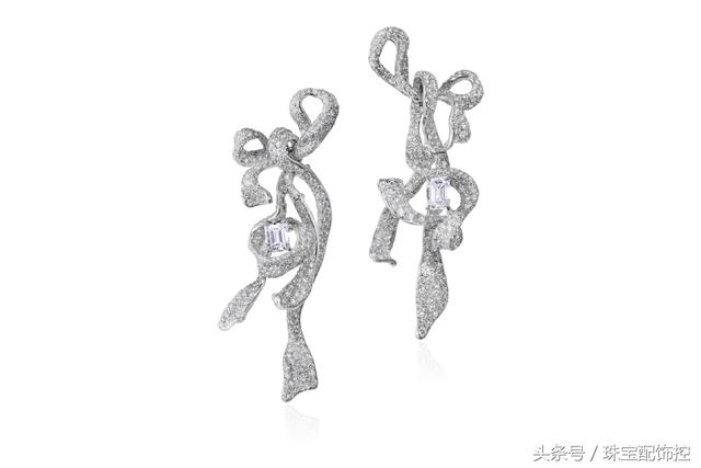 Cưới chồng đại gia, mỹ nhân Tây du ký lại gây xôn xao vì liên tục &#34;khoe của&#34; - 7