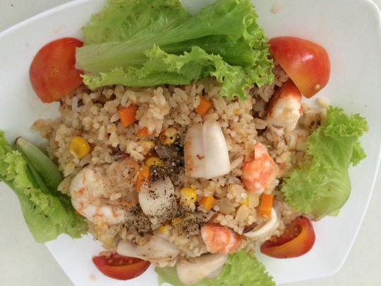 Cơm nguội mà rang kiểu này là ngon hết ý! - 1