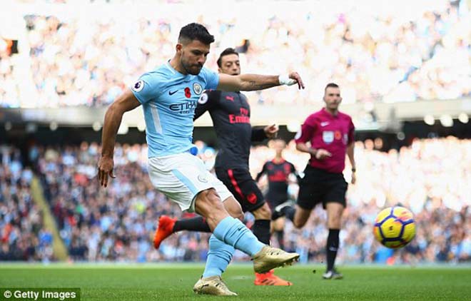 Man City - Arsenal: Tấn công dồn dập, cơn mưa bàn thắng Man City - Arsenal: Tấn công dồn dập, cơn mưa bàn thắng