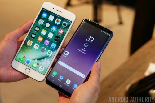Kỳ phùng địch thủ: Chọn Galaxy S8+ hay iPhone 7 Plus? - 4