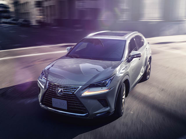 Lexus NX 300 2018 ở Việt Nam chốt giá 2,439 tỷ đồng Lexus NX 300 2018 ở Việt Nam chốt giá 2,439 tỷ đồng