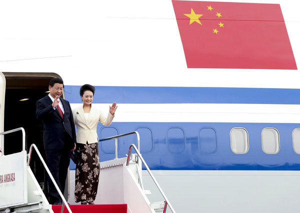 Đoàn hộ tống ông Tập Cận Bình ở nước ngoài lớn mức nào? Đoàn hộ tống ông Tập Cận Bình ở nước ngoài lớn mức nào?