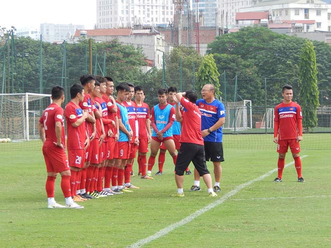 HLV Park Hang Seo muốn tuyển thủ Việt Nam siêu phòng ngự như thế nào? - 1