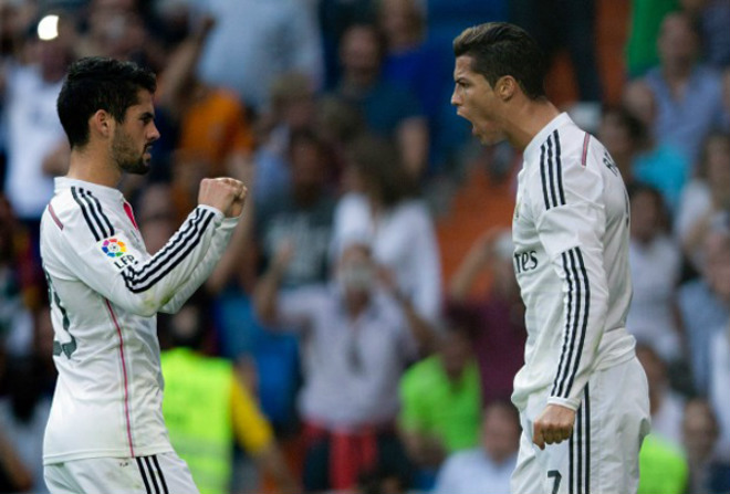 Real đón sóng dữ: Ramos chỉ trích Ronaldo, Perez chọn “người thừa kế” CR7 - 2