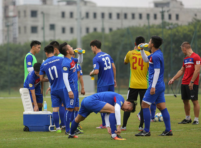 Thầy trò Park Hang Seo tăng tốc, luyện “bắn” quyết hạ Afghanistan - 13