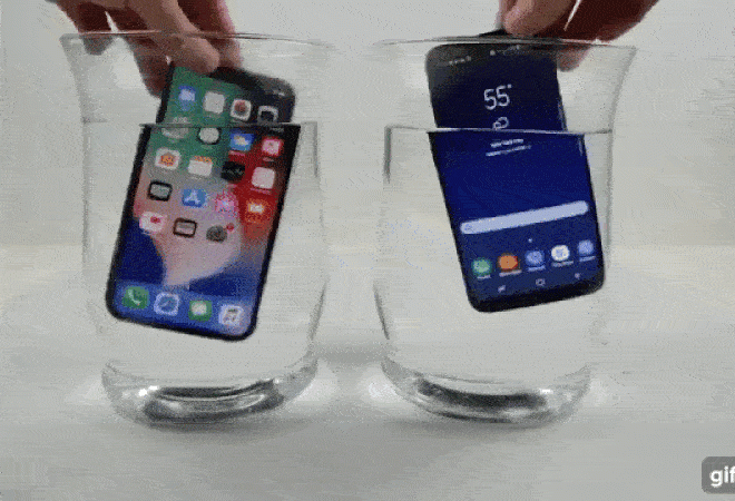 BẤT NGỜ: iPhone X “chết sặc”, Galaxy S8 vẫn sống trong nước lạnh BẤT NGỜ: iPhone X “chết sặc”, Galaxy S8 vẫn sống trong nước lạnh