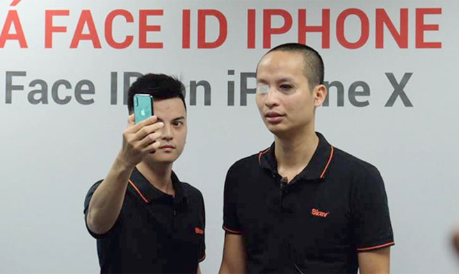 Thấy gì từ sau màn trình diễn mở khóa iPhone X bằng mặt nạ của Bkav? - 3