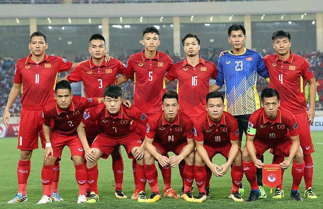 ĐT Việt Nam: HLV Park Hang Seo có ưu ái quân bầu Đức? ĐT Việt Nam: HLV Park Hang Seo có ưu ái quân bầu Đức?