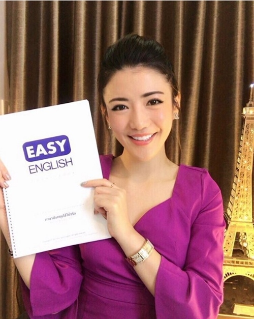 5 giáo viên toàn mỹ nữ mỹ nam khiến ai cũng muốn học cả đời - 3