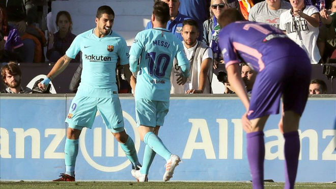 Barca sắp vô địch mùa Đông: Quà Giáng sinh “Siêu kinh điển” ở sân Real Barca sắp vô địch mùa Đông: Quà Giáng sinh “Siêu kinh điển” ở sân Real