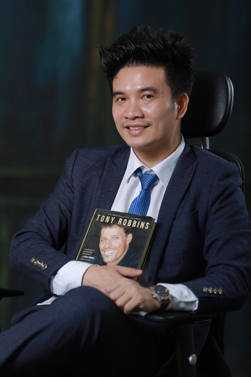 CEO Đinh Văn Lộc – Kết nối để thành công - 1