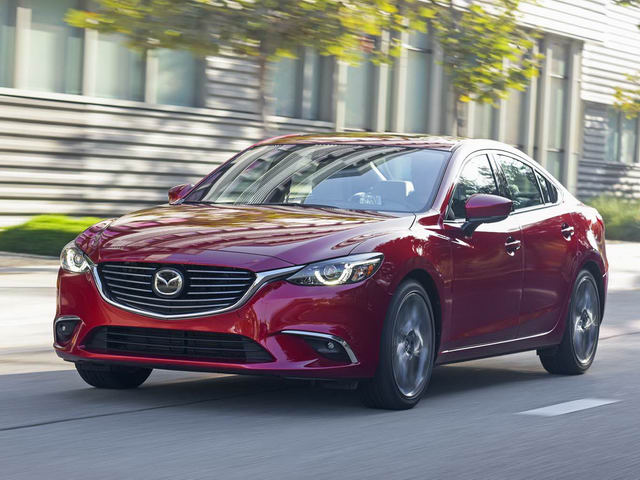Hàng loạt xe Kia và Mazda giảm giá từ nay sang 2018 Hàng loạt xe Kia và Mazda giảm giá từ nay sang 2018