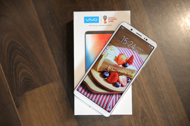Ra mắt Vivo V7, phiên bản kế nhiệm siêu phẩm smartphone V7+