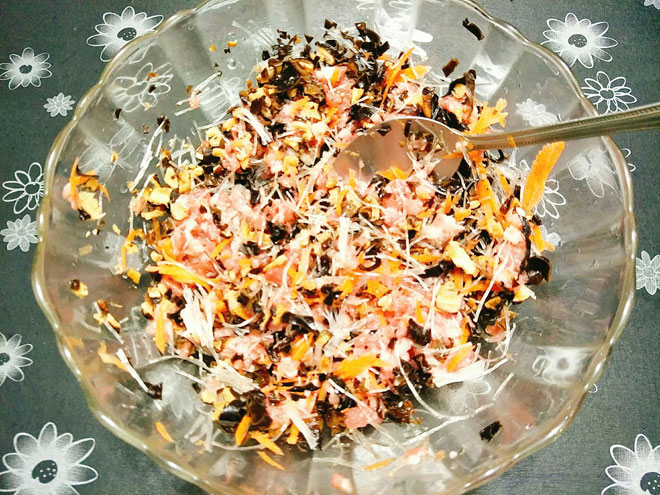 Trời lạnh "thèm vật vã" bánh rán mặn giòn thơm, nóng hổi - 8
