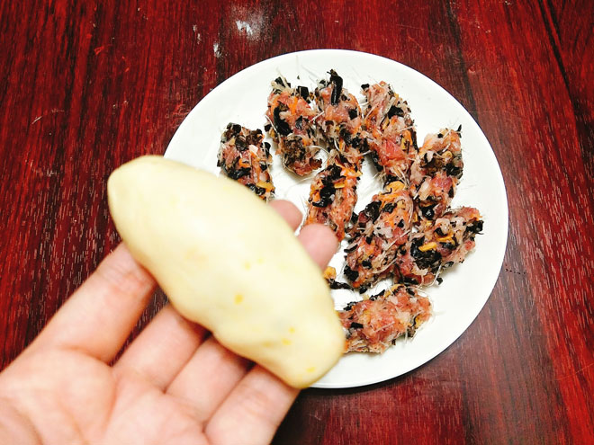 Trời lạnh "thèm vật vã" bánh rán mặn giòn thơm, nóng hổi - 10