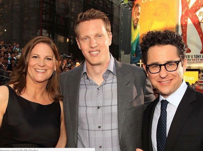 Cậu ấm cô chiêu của các tỷ phú giàu nhất thế giới có cuộc sống như thế nào? - 11