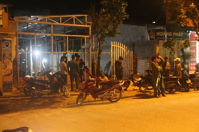 Phát hiện một phần thi thể người dưới nền nhà Phát hiện một phần thi thể người dưới nền nhà