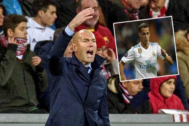 Real loạn: SAO trẻ trợn mắt cãi Zidane, Ronaldo ích kỷ chỉ cắm đầu sút Real loạn: SAO trẻ trợn mắt cãi Zidane, Ronaldo ích kỷ chỉ cắm đầu sút