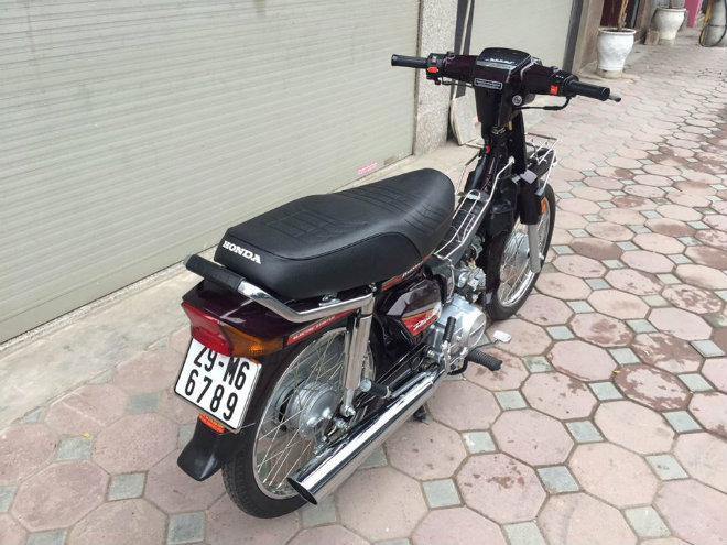 9X sở hữu loạt xe Dream biển tứ quý, biển sảnh cực "khủng" 9X sở hữu loạt xe Dream biển tứ quý, biển sảnh cực "khủng"