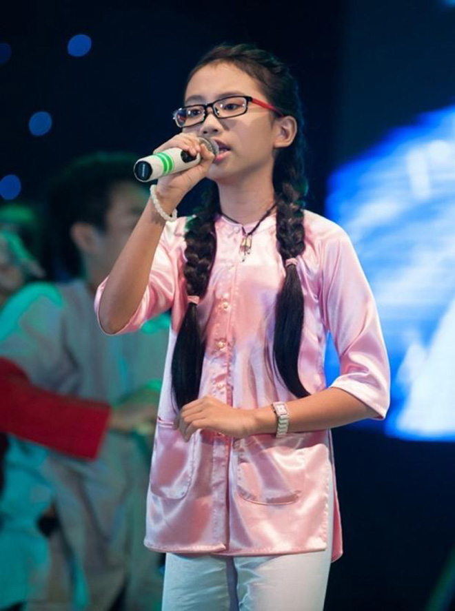 Phương Mỹ Chi: Từ hát đám cưới 100.000 đồng đến ca sĩ cát-xê ngang sao hạng A Phương Mỹ Chi: Từ hát đám cưới 100.000 đồng đến ca sĩ cát-xê ngang sao hạng A