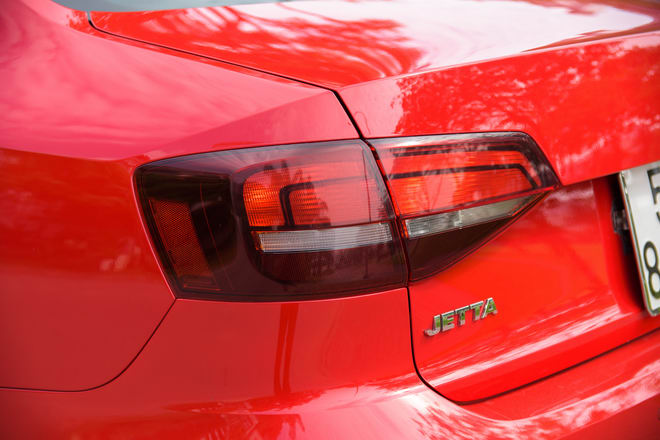 Kiểm chứng Volkswagen Jetta, xe Đức dưới 1 tỷ đồng - 11