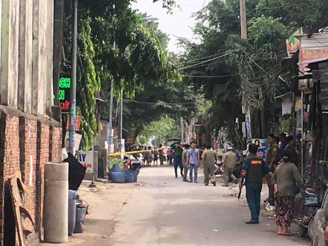 Nóng 24h qua: Kinh hãi phát hiện một phần thi thể người đàn ông trong sọt rác Nóng 24h qua: Kinh hãi phát hiện một phần thi thể người đàn ông trong sọt rác