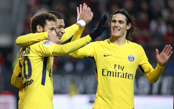 Rennes - PSG: Neymar rực rỡ, tam tấu 465 triệu euro "nhảy múa" Rennes - PSG: Neymar rực rỡ, tam tấu 465 triệu euro "nhảy múa"