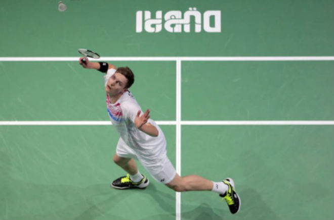 Lee Chong Wei - Axelsen: Ngược dòng kinh điển, chói lọi đăng quang Lee Chong Wei - Axelsen: Ngược dòng kinh điển, chói lọi đăng quang