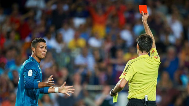 Kinh điển Real - Barca rực lửa: Vua Real – Ronaldo buông “cá nhỏ”, mưu sự lớn Kinh điển Real - Barca rực lửa: Vua Real – Ronaldo buông “cá nhỏ”, mưu sự lớn