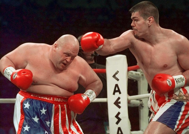 “Quái vật boxing“ tay dài 2m, nặng 193kg: Cả làng võ khiếp sợ “Quái vật boxing“ tay dài 2m, nặng 193kg: Cả làng võ khiếp sợ