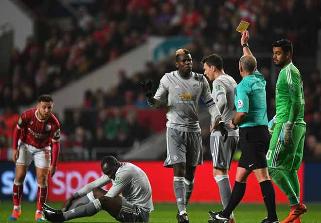 Thuyết âm mưu: MU thua sốc nhược tiểu để tránh Man City Thuyết âm mưu: MU thua sốc nhược tiểu để tránh Man City