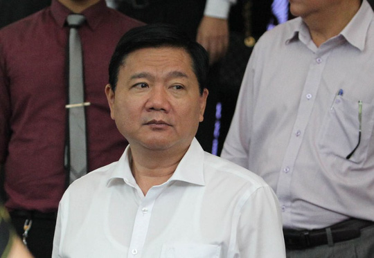 Ông Đinh La Thăng bị đề nghị truy tố vụ án thứ 2 trong 3 ngày Ông Đinh La Thăng bị đề nghị truy tố vụ án thứ 2 trong 3 ngày