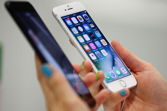 Cố ý làm chậm iPhone cũ, Apple bắt đầu đối diện với các vụ kiện tập thể