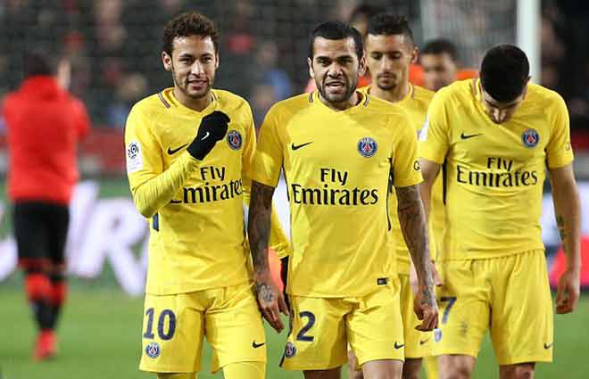 Nhà giàu PSG nổi sóng: Đồng đội xa lánh Neymar, Real bị vạ lây Nhà giàu PSG nổi sóng: Đồng đội xa lánh Neymar, Real bị vạ lây