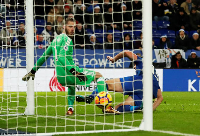 Góc chiến thuật Leicester – MU: “Quỷ đỏ” nhát gan, Mourinho hết phép Góc chiến thuật Leicester – MU: “Quỷ đỏ” nhát gan, Mourinho hết phép