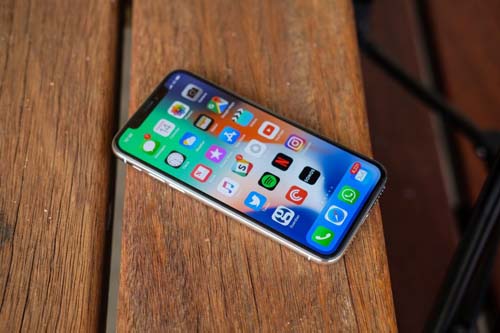 Doanh số iPhone X, 8/8 Plus vẫn "xách dép" cho iPhone 6/6 Plus Doanh số iPhone X, 8/8 Plus vẫn "xách dép" cho iPhone 6/6 Plus