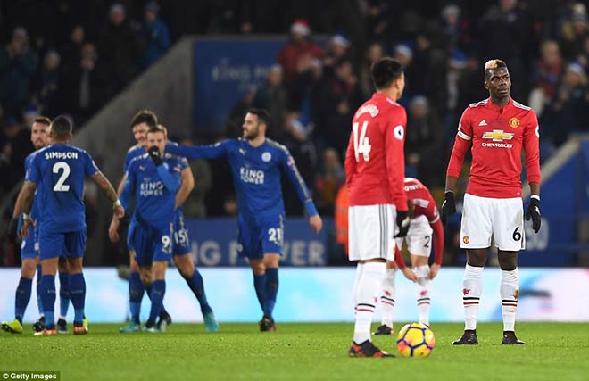 Mourinho nuông chiều, Pogba sinh hư: Băng đội trưởng quá rộng Mourinho nuông chiều, Pogba sinh hư: Băng đội trưởng quá rộng