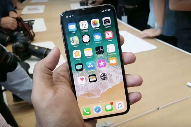 NÓNG: “Bán ế”, Apple giảm giá iPhone X để kích cầu NÓNG: “Bán ế”, Apple giảm giá iPhone X để kích cầu