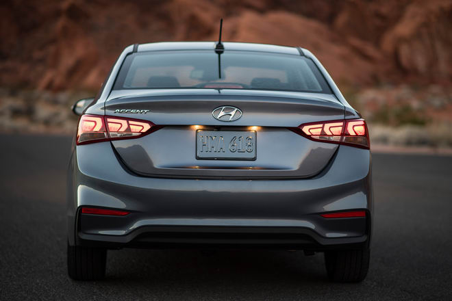 Trải nghiệm Hyundai Accent 2018 giá từ 340 triệu đồng - 6