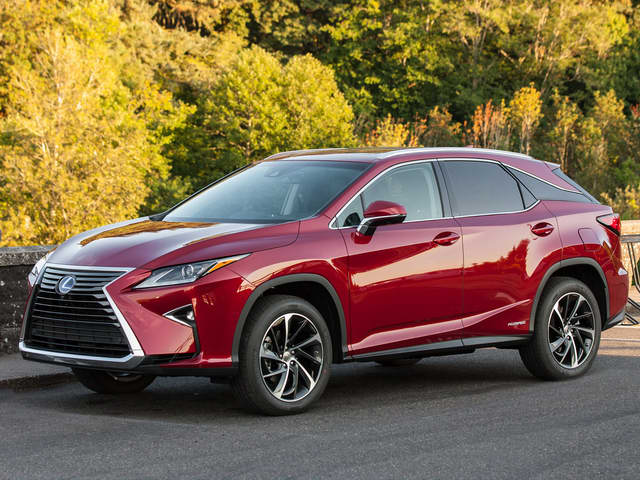 Lexus RX 450h giảm giá cực mạnh còn 1 tỷ đồng Lexus RX 450h giảm giá cực mạnh còn 1 tỷ đồng