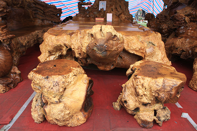 Chiêm ngưỡng bộ kỳ mộc Tứ linh quần tụ bằng gỗ nu nghìn năm tuổi giá 3,5 tỷ đồng - 6