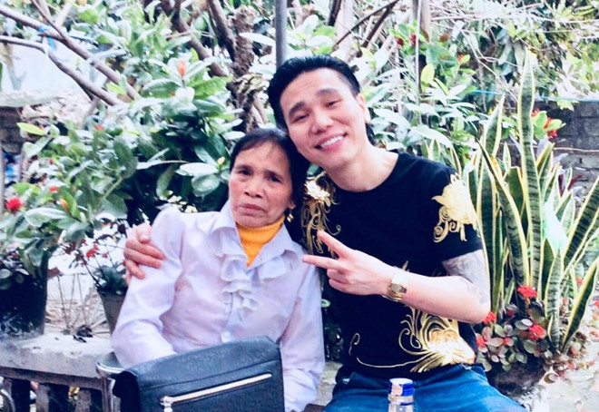 Vợ ca sĩ Châu Việt Cường: "Anh ấy chơi với xã hội đen nhưng là người tốt" - 2
