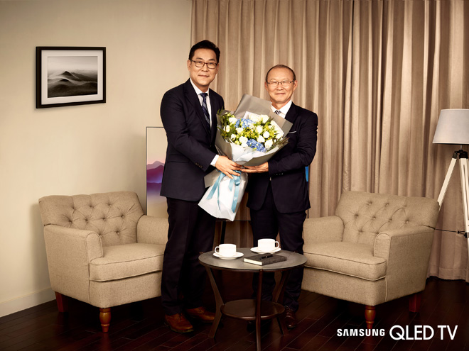 HLV Park Hang Seo chính thức trở thành đại sứ thương hiệu Samsung tại Việt Nam HLV Park Hang Seo chính thức trở thành đại sứ thương hiệu Samsung tại Việt Nam