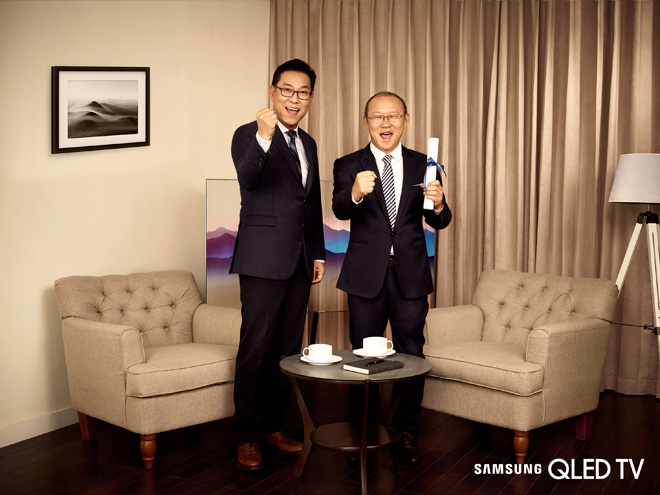 HLV Park Hang Seo chính thức trở thành đại sứ thương hiệu Samsung tại Việt Nam HLV Park Hang Seo chính thức trở thành đại sứ thương hiệu Samsung tại Việt Nam